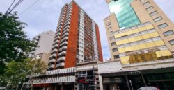 Av. Corrientes al 3100. 3 ambientes c/gran terraza + balcón